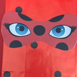 Meet your Posher, Annie